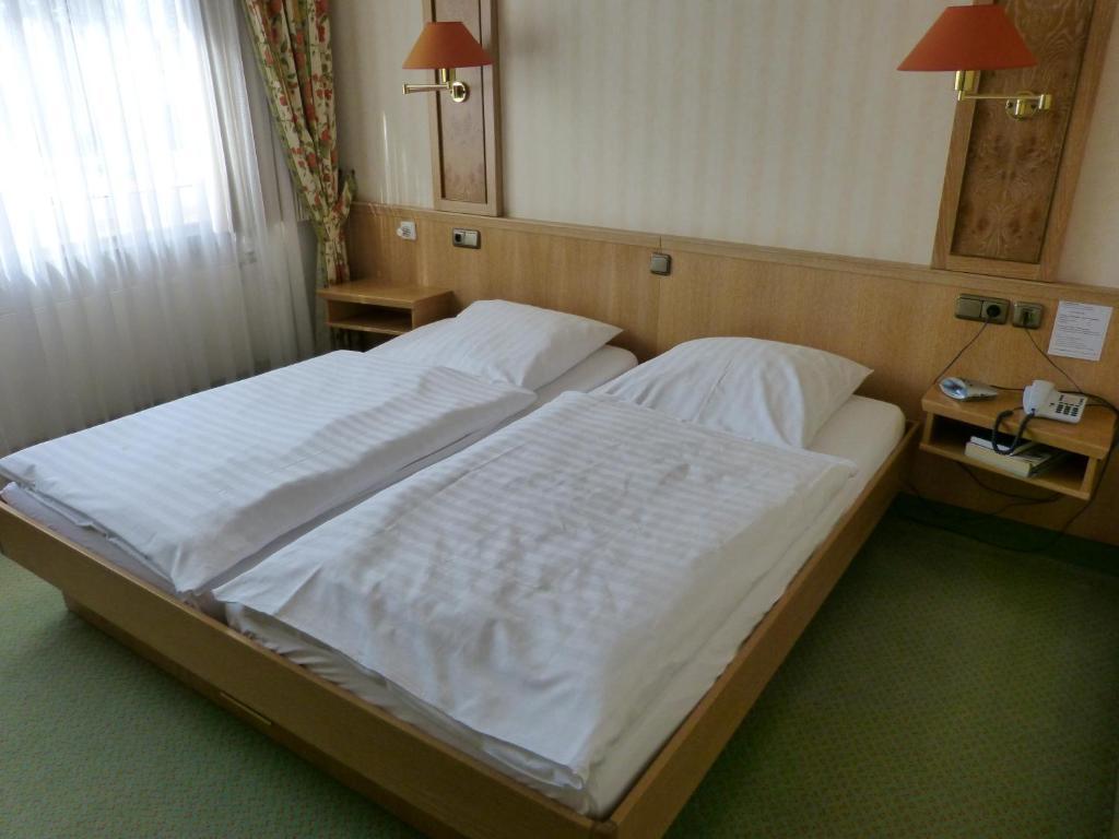 Schaperkrug Hotell Celle Rum bild